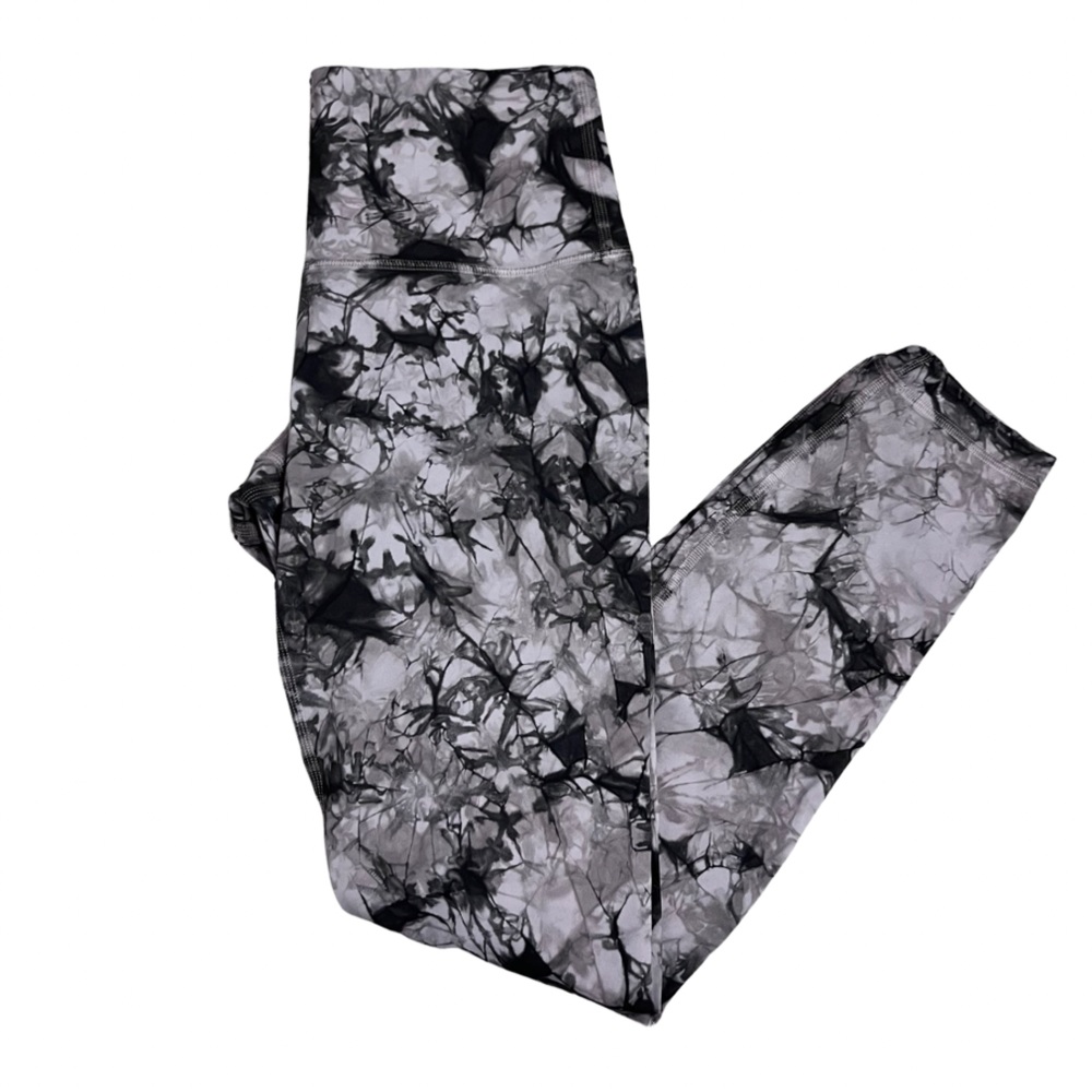 Lululemon Wunder Under High-Rise Tight 25" *Full-On Luxtreme Size 4